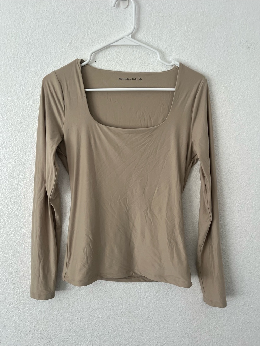 Abercrombie & Fitch Tan Tuckable Square Neck Fitted Long Sleeve Size Medium